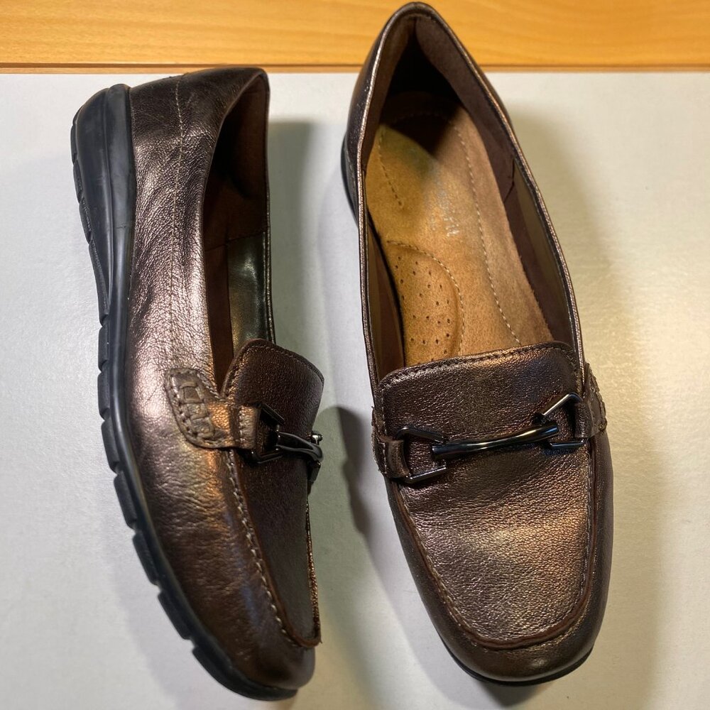 Easy Spirit - Size 7.5W - Women's Brown Loafers